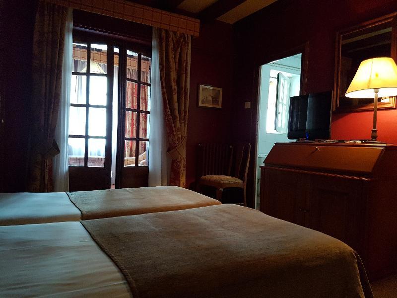 Husa Sant Bernat Montseny Dış mekan fotoğraf
