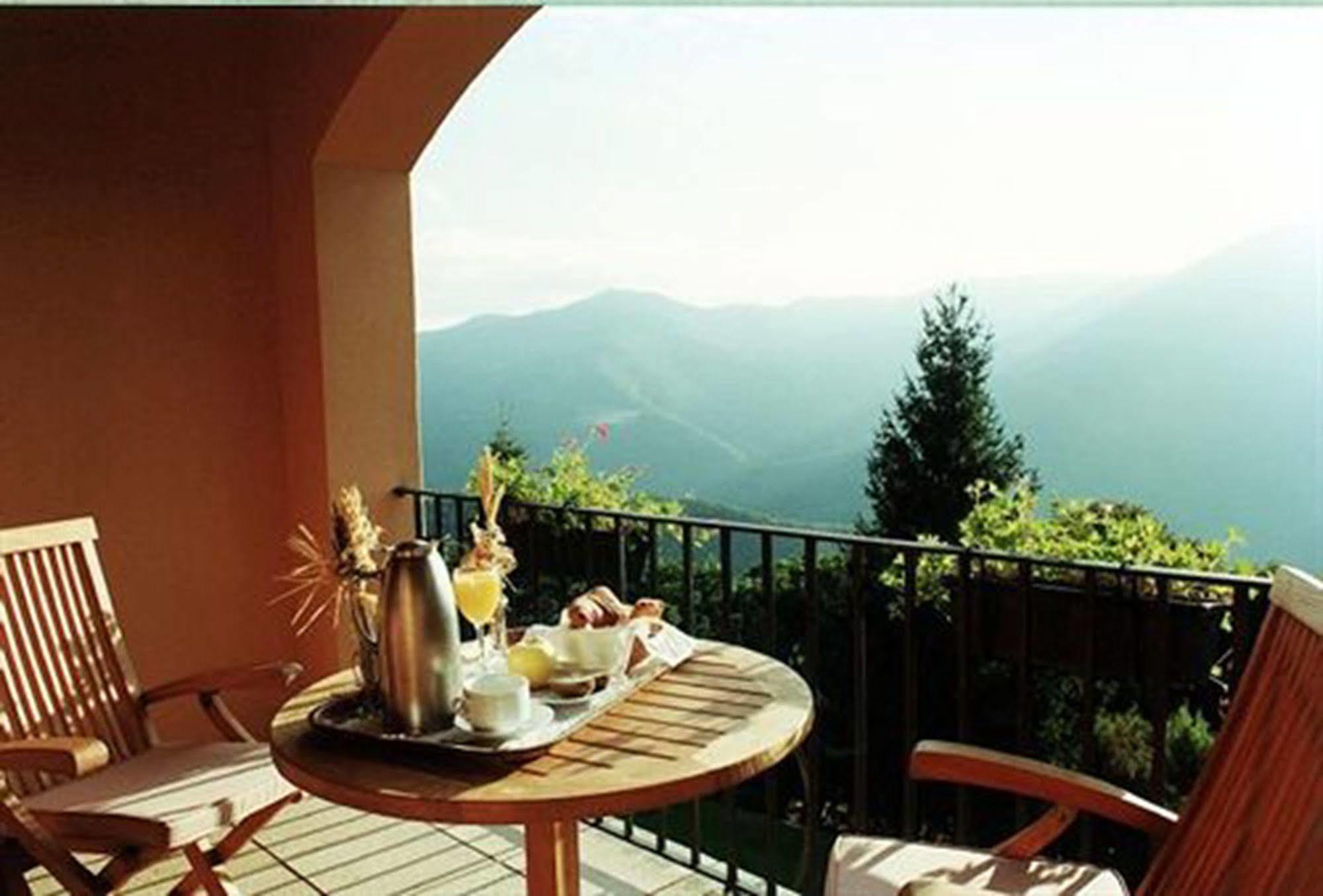 Husa Sant Bernat Montseny Dış mekan fotoğraf
