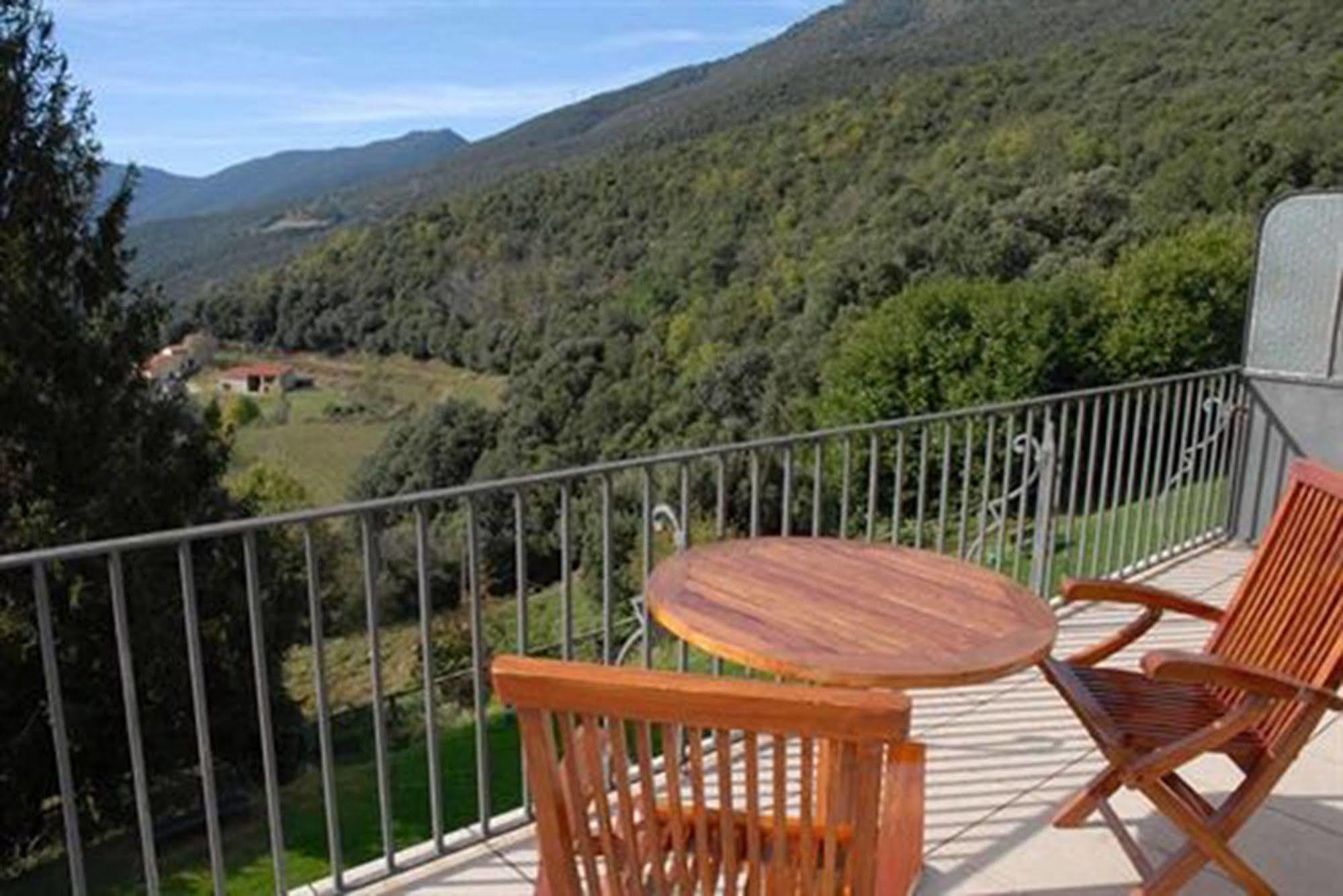 Husa Sant Bernat Montseny Dış mekan fotoğraf